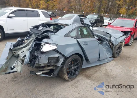 2024 Honda Civic Si Sedan z USA, uszkodzony, nr VIN 2HGFE1E59RH470219